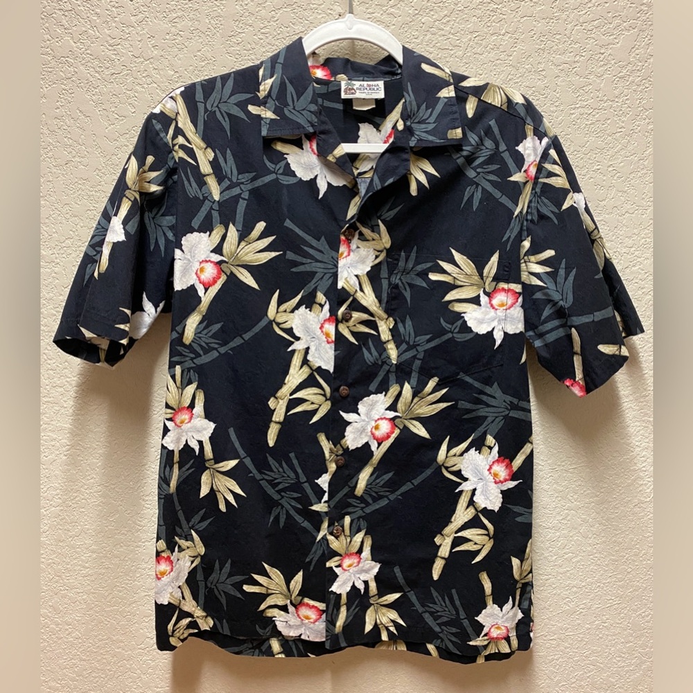 Aloha Republic Hawaiian Short Sleeve Shirt Sz M